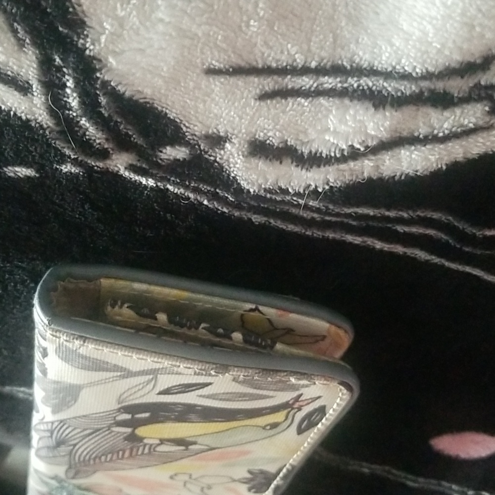 Wallet - Picture 4 of 4